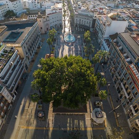 Conjunto De Apartamentos Antiguo Palacio Hotel Paris Huelva Luaran gambar